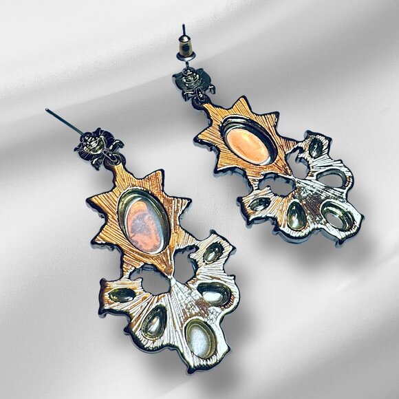 Statement Dangling Pierced Earrings Silver Tone Blue and Teal Stones - Picture 2 of 3